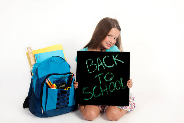 istock Back To School Girl 171277076