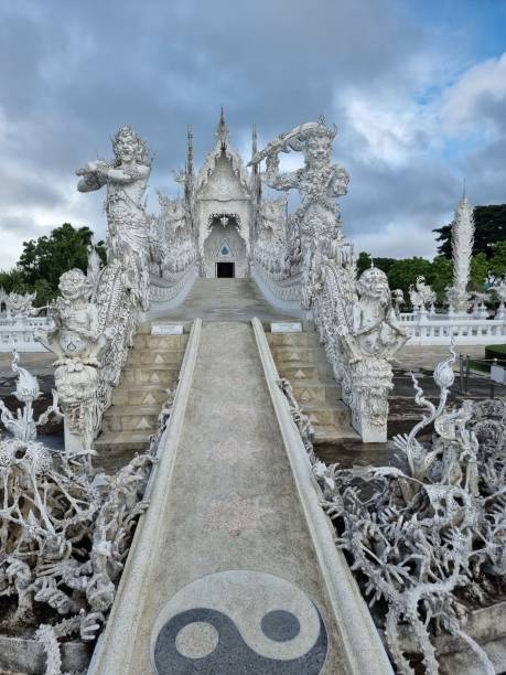 istock Wat Rong Khun White Temple 1712796685