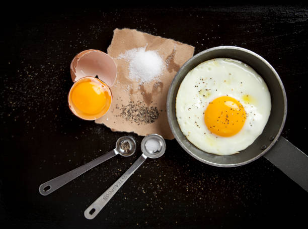Fried egg and black pepper