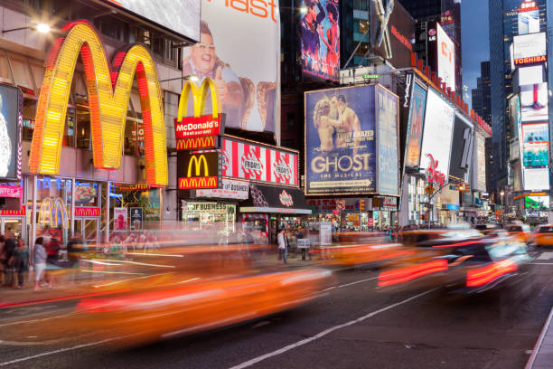 times square - times square billboard street night - fotografias e filmes do acervo