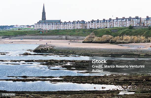 Photo libre de droit de Cullercoatsenglish Village Sur La Côte Landmark banque d'images et plus d'images libres de droit de Angleterre - Angleterre, Communauté, Littoral