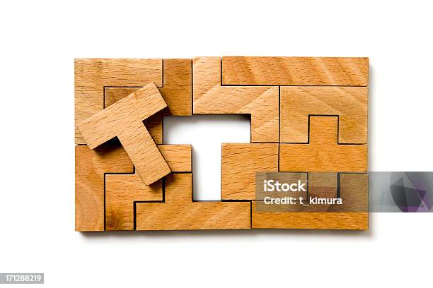 Hölzerne Puzzle Stockfoto und mehr Bilder von Holz - Holz, Puzzle, Geduldsspiel