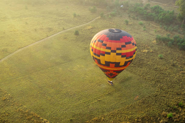 istock High angle hot air balloon coming in for landing 1712889762