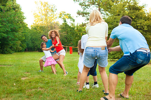 istock Tug of war 171290356