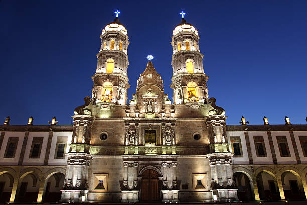 Zapopan Centro De La Ciudad Foto de stock y más banco de imágenes de Zapopan  - Zapopan, Basílica, México - iStock