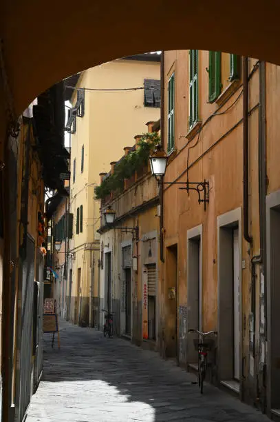 Alley in the city of Pisa in Tuscany