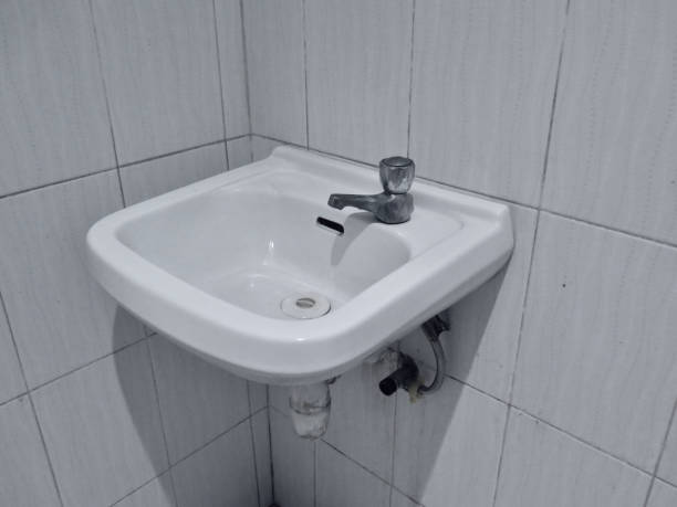 istock Sink and faucet. 1712924272