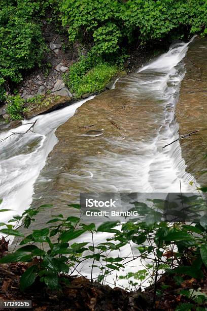 Водопад — стоковые фотографии и другие картинки Letchworth State Park - Letchworth State Park, Без людей, Вертикальный