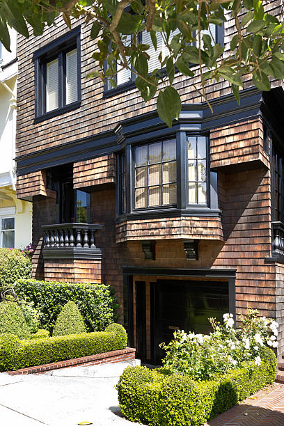 istock Townhouse with Driveway and Garage 171293320