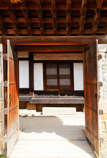 istock Inside an old and simple building at the changdeokgung palace, Korea 1712934549