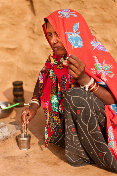 istock Indian woman 171294315