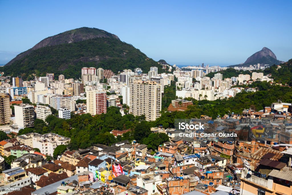 Pobres e ricos áreas do Rio de Janeiro - Royalty-free Pobreza - Questão Social Foto de stock