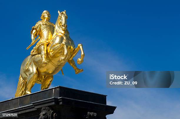 Goldenheadless Horseman Stockfoto und mehr Bilder von Dresden - Dresden, Goldfarbig, Thomas Reiter