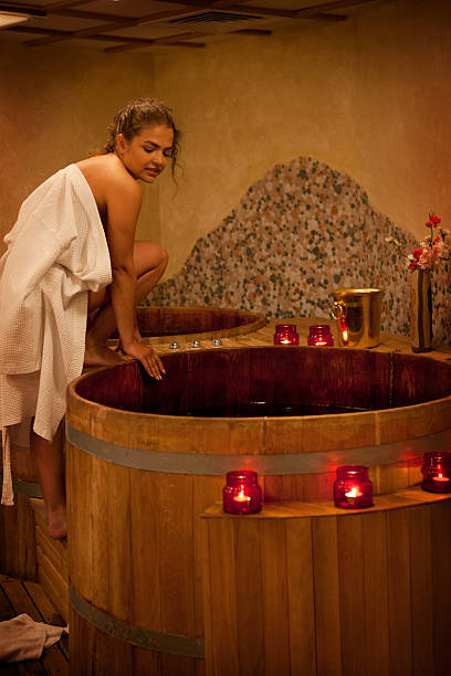 istock Spa Treatment in the Furo. 171298084