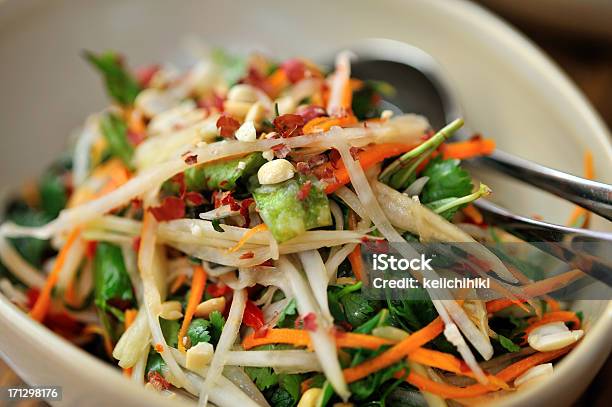 Photo libre de droit de Salade De Style Asiatique banque d'images et plus d'images libres de droit de Germe de soja - Germe de soja, Aliment, Aliment frit