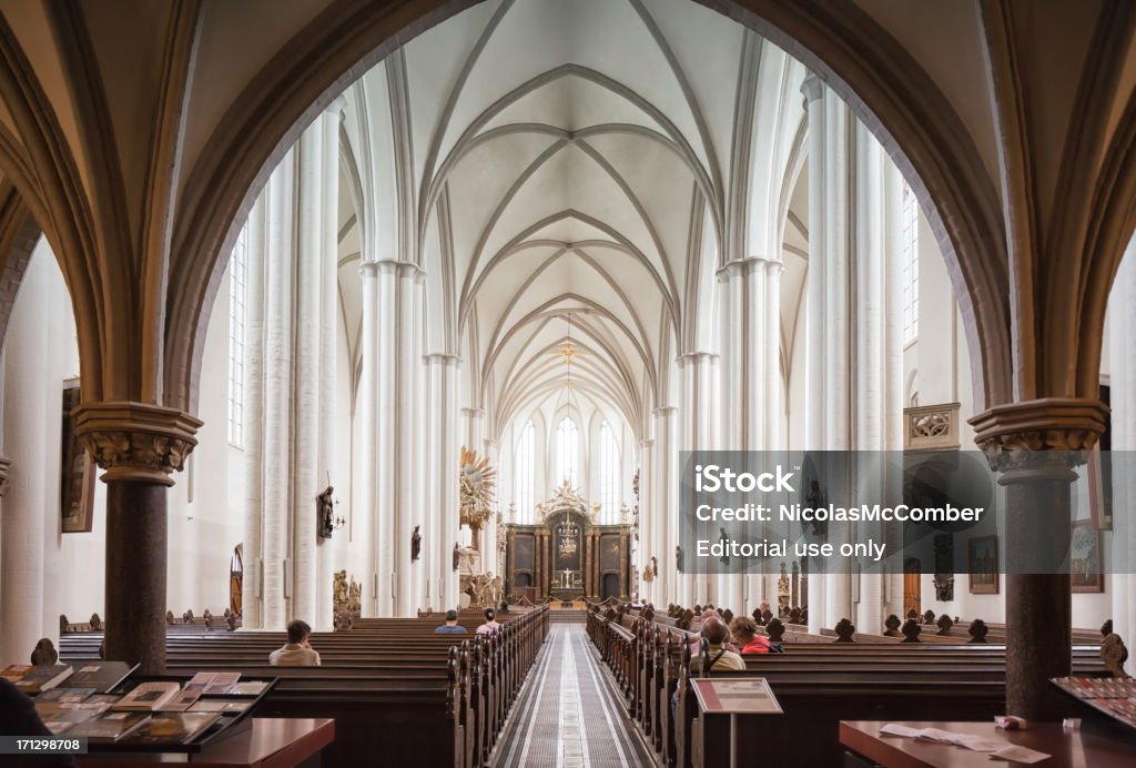 Berlín Marienkirche nave horizontal - Foto de stock de Alemania libre de derechos