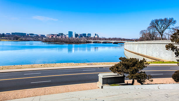 istock Arlington Virginia Skyline over the Potomac River 171299519