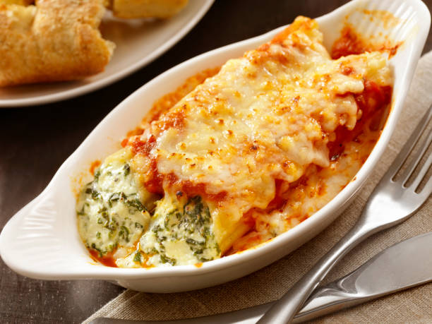 istock Stuffed Manicotti with Ricotta and Spinich 171299933