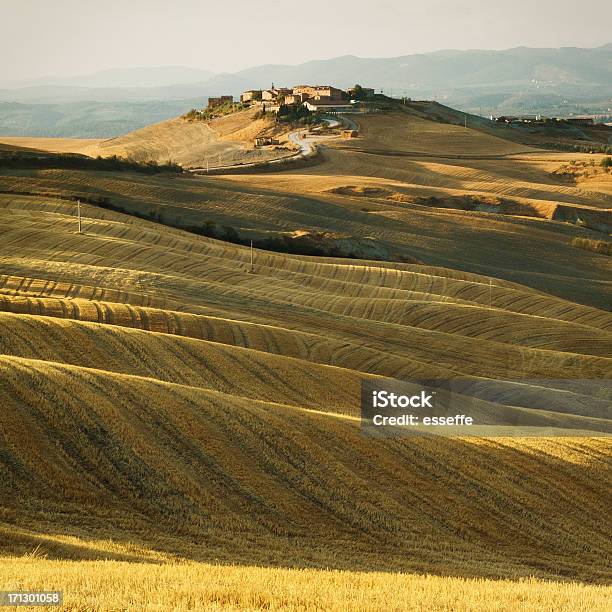 Toskana Italien Landschaft Von Chiantiregion Stockfoto und mehr Bilder von Abenddämmerung - Abenddämmerung, Agrarbetrieb, Anhöhe