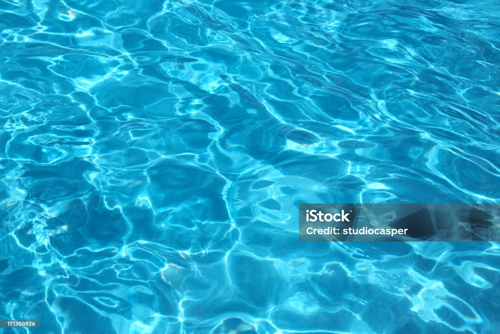 プールの水 - 波のロイヤリティフリーストックフォト