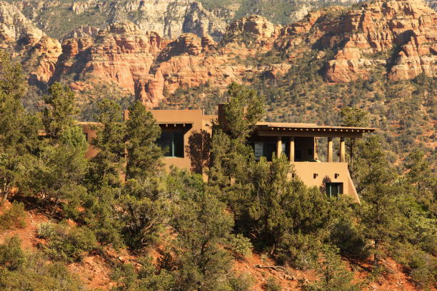 istock Mansion Villa Home Red Rock Canyon Residence 171305118