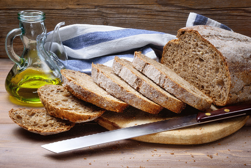 Wood-fired, long-rising wholemeal bread.