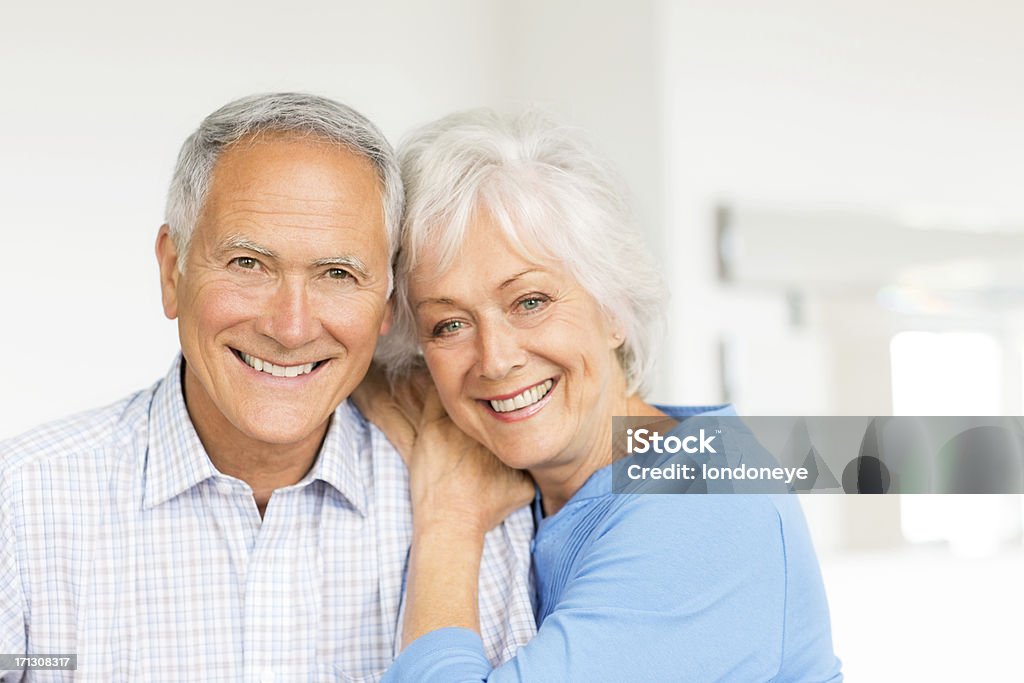 Feliz Casal Idoso em casa. - Royalty-free 60-69 Anos Foto de stock