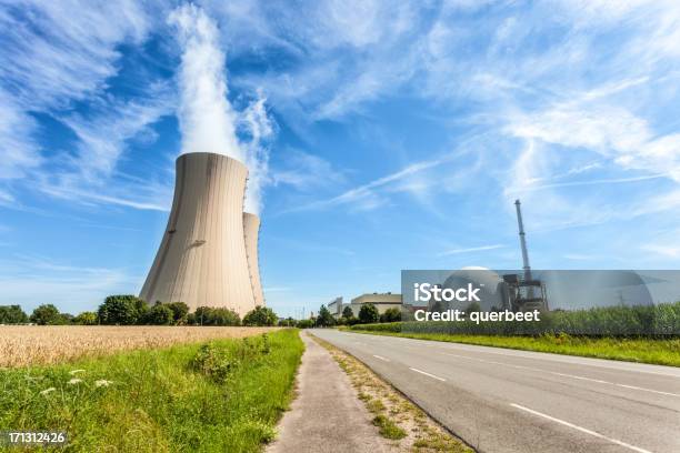 Nuclear Power Station Stockfoto und mehr Bilder von AKW-Reaktorbereich - AKW-Reaktorbereich, Abgas, Atomkraftwerk