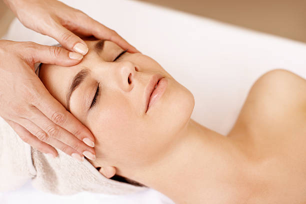 istock Taking great care of her skin 171312739