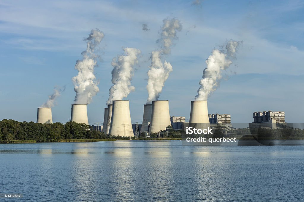 Großen Kraftwerk - Lizenzfrei Kohle Stock-Foto