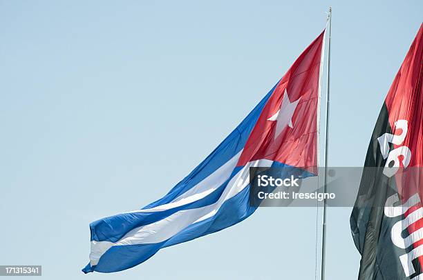 Cubabandiera Di Cuba - Fotografie stock e altre immagini di A forma di stella - A forma di stella, Ambientazione esterna, America Latina