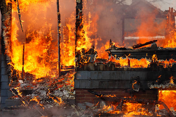 istock Heat and flames at house fire 171315437