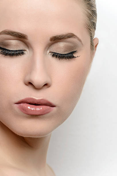 istock beautiful woman 171315756