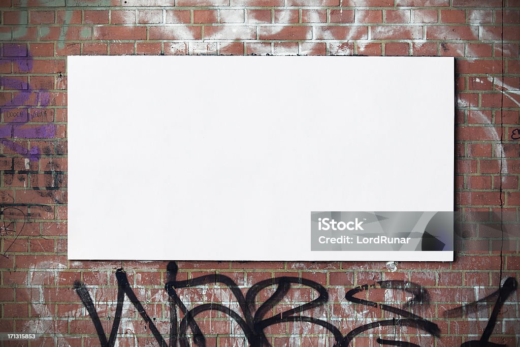 都会のビルボード/看板での - 広告看板のロイヤリティフリーストックフォト