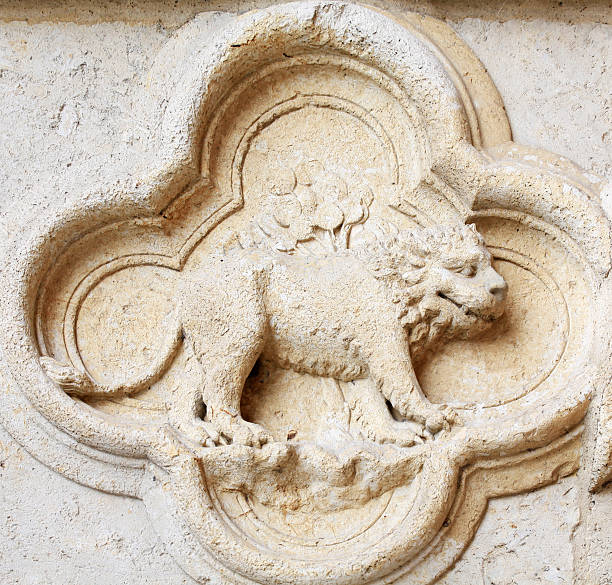 istock Medallion Lion, Cathedral Notre-Dame de Amiens, France 171317841