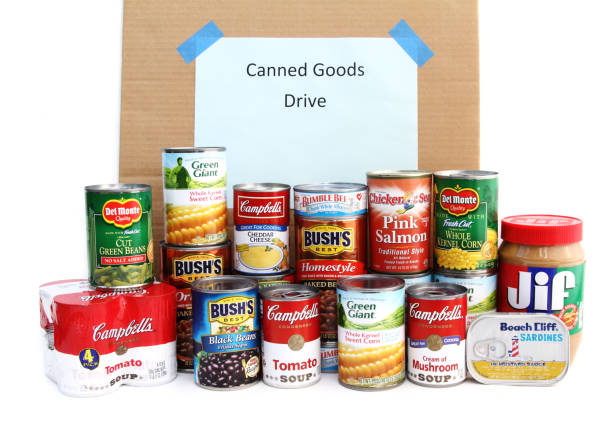 единиц консервированной продукции питание drive - food canned food drive motivation стоковые фото и изображения