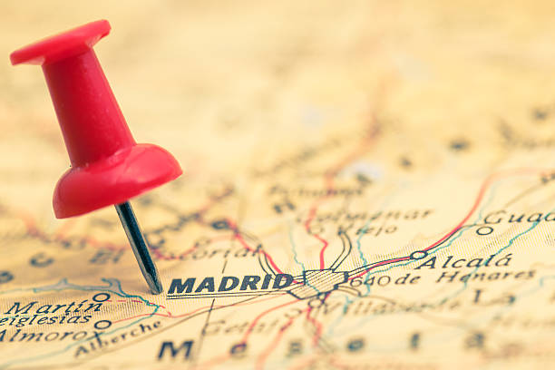 istock Thumbtack on Madrid City 171320355
