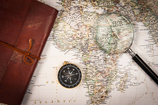 esplorare il mondo - old map diary travel foto e immagini stock