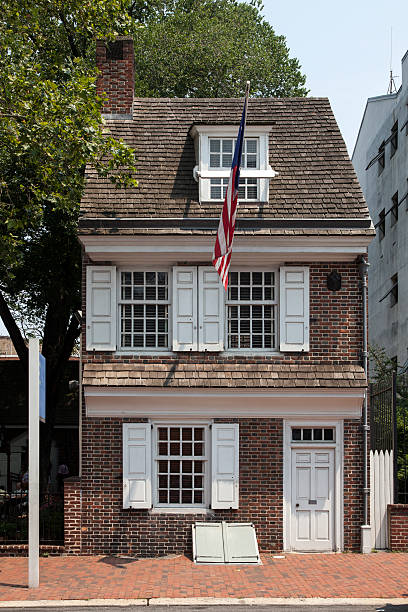 Betsy Ross House "Besty Ross House, Philadelphia, Pennsylvania." betsy ross house stock pictures, royalty-free photos & images