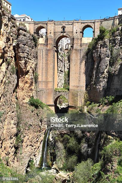 Foto de Puente Nuevo Ronda Espanha e mais fotos de stock de Al-Andalus - Al-Andalus, Andaluzia, Arco - Característica arquitetônica