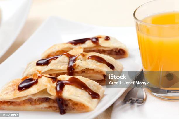 Foto de Strudel De Maçã e mais fotos de stock de Apple Strudel - Apple Strudel, Bolo, Café da manhã