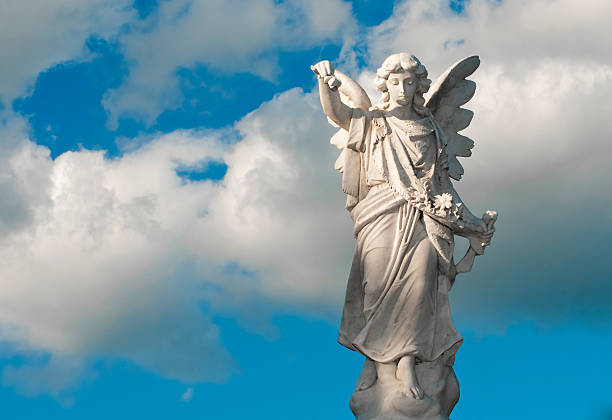 statue de l'ange - statue angel marble white photos et images de collection