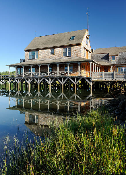 istock Wood shingle stilt building 171326629