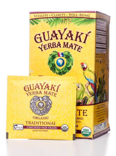 guayakí yerba mate de orgánicos y bolsa - yerba mate package hot drink food fotografías e imágenes de stock