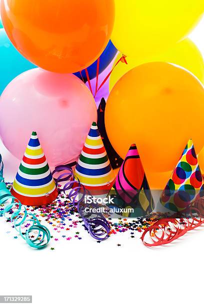 Świętowanie - zdjęcia stockowe i więcej obrazów Balon - Balon, Serpentyna, Bez ludzi