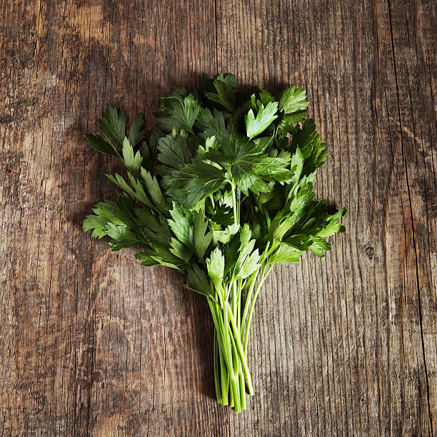 istock Bunch of fresh parsley 171329598