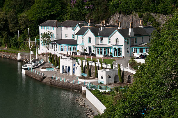istock Hotel by the sea 171329964