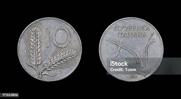 De Diez Lirasmoneda Italia 1951 Foto de stock y más banco de imágenes de 1951 - 1951, Aluminio, Anticuado