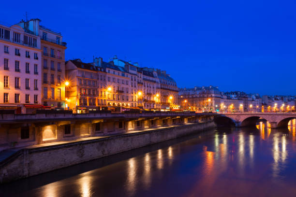 istock Paris, France 171335482