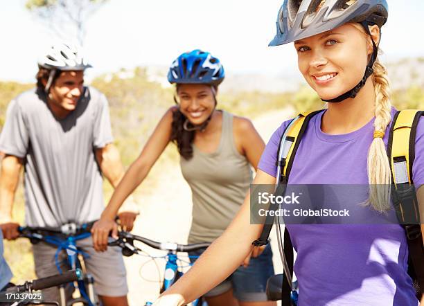 Temos Um Luxúria Para Vida - Fotografias de stock e mais imagens de Adolescente - Adolescente, Adulto, Amizade